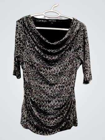 Cable & Gauge Women's Ruched Cowl Neck 3/4 Sleeve Top