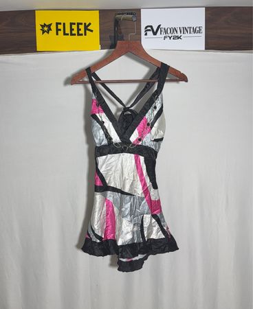 Vanity Neckholder-Kleid