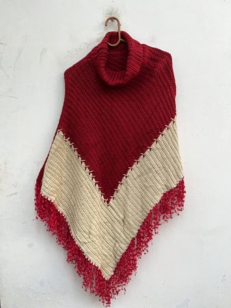 Red & Beige Knit Sweater Bundle 10pcs Turtlenecks Cardigans