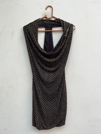 Robe mini drapée à pois noirs