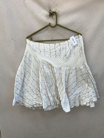 Jupe florale blanche