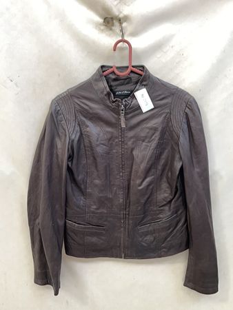 Graue Lederjacke