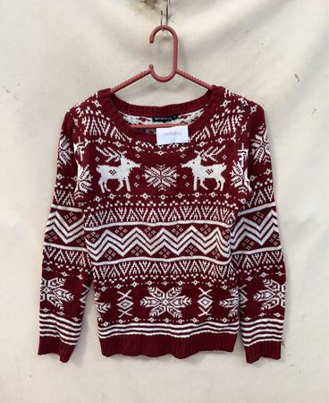 Terranova Christmas Sweater