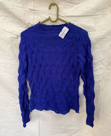 Blue Long Sleeve Top