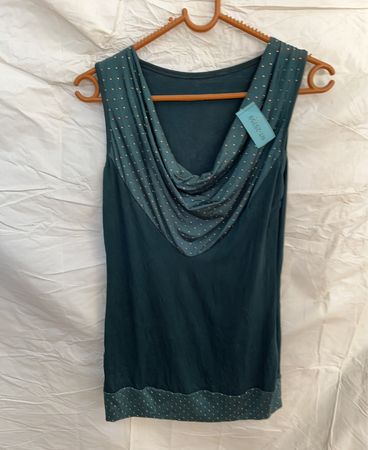 Green Sleeveless Top