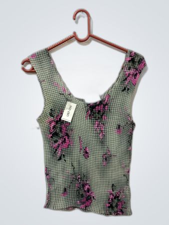 Floral Pattern Top