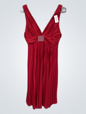 Red Pleated Sleeveless Dress