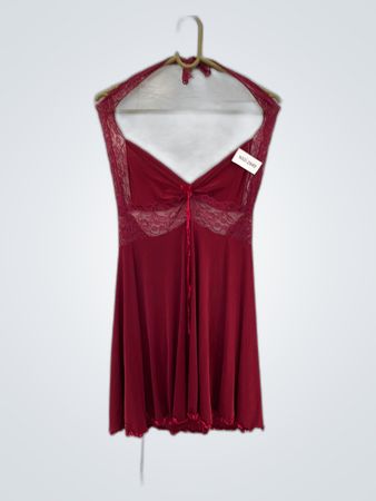 Rotes Spitzen-Chemisette