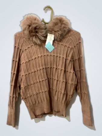 Brown Knit Sweater with Fur Collar