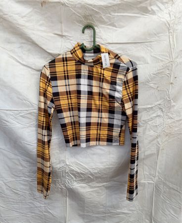 Plaid Long-Sleeve Crop Top