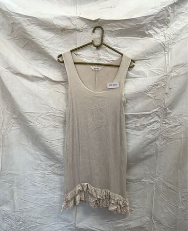 King Kong beige sleeveless dress with ruffles