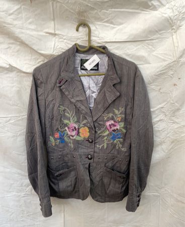 Gray Floral Blazer