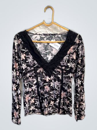 Floral Long Sleeve Top