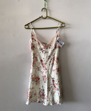 Floral Lace Trim Dress
