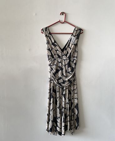 Black and White Leaf Pattern Dress