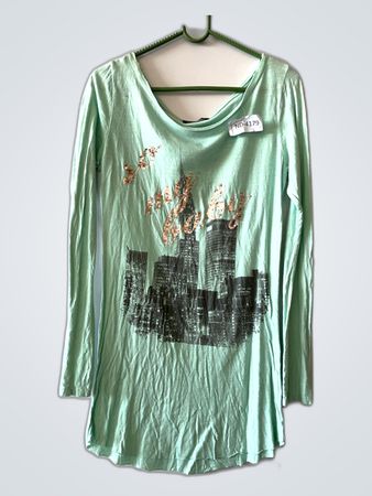 CHISU Graphic T-Shirt