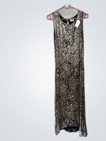 Belle Surprise Lace Maxi Dress