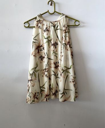 Floral Sleeveless Top