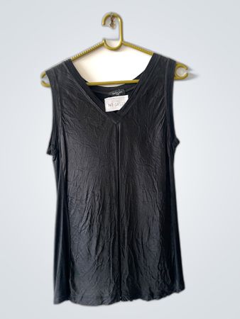 Black Sleeveless Top