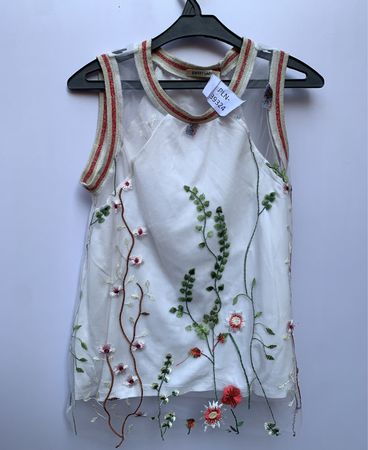 Sweet Lady Floral Embroidered Top