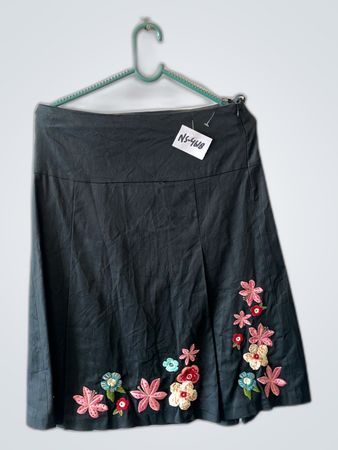 Blanco Floral Embellished Skirt
