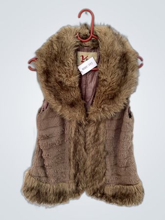 Vira Fur Vest