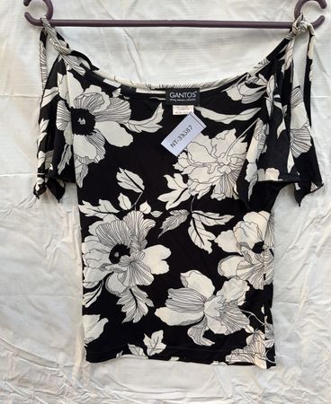 GANTOS Floral Top