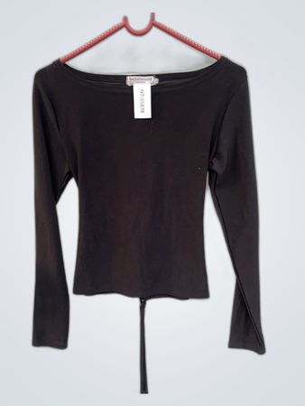 Blinddate Long Sleeve Top