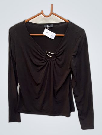 Black Long-Sleeve Top