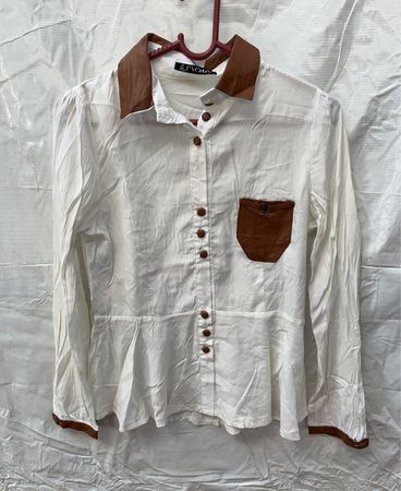 FACHIA White Linen Shirt with Brown Accents