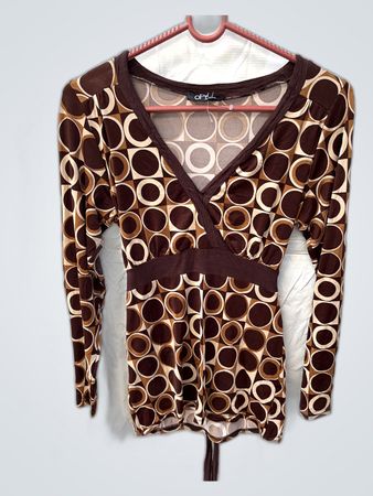 Brown Long Sleeve Top with Circle Pattern