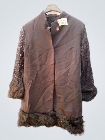 Brown Fur-Trimmed Vest with Lace Sleeves