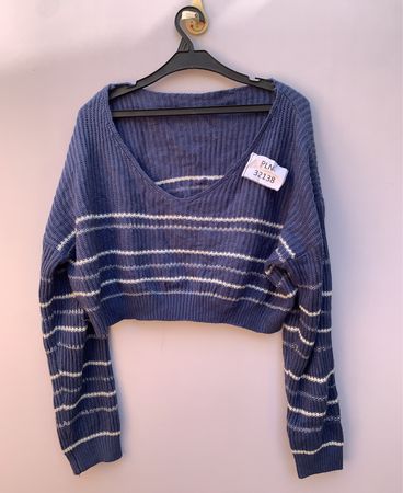 Cropped V-Neck Knit Sweater