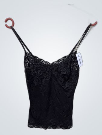 Camisola di pizzo nero