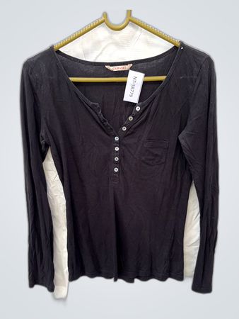 Black Long-Sleeve Top