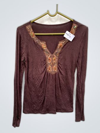 Unbranded Embroidered V-Neck Long Sleeve Blouse