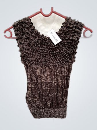 Ruffle Blouse in Brown