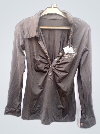 Black Long-Sleeve Collared Blouse