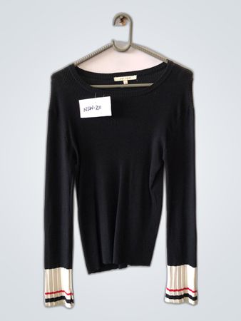 Easy Wear Black Long-Sleeve Knit Sweater