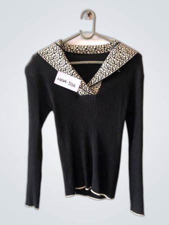 Black Long Sleeve Top with Animal Print Collar