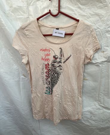 T-Shirt with Ice Cream Graphic