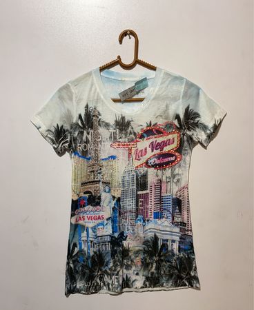 Las Vegas Graphic T-Shirt