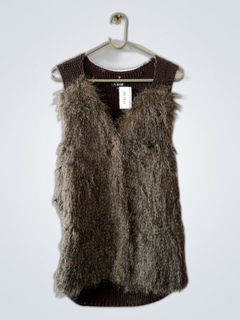 A Byer Fur Trim Knit Vest