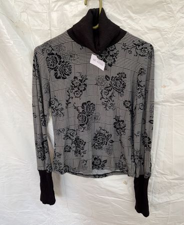 Blouse with Floral Pattern