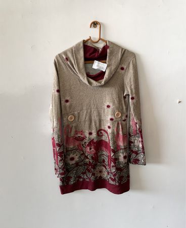 Long Sleeve Hooded Top with Cat Design