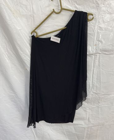 Nooz Collection One-Shoulder Black Blouse