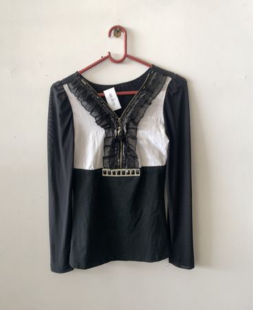 Bershka Ruffle Lace Blouse
