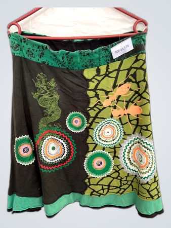 Bestickter Boho-Minirock