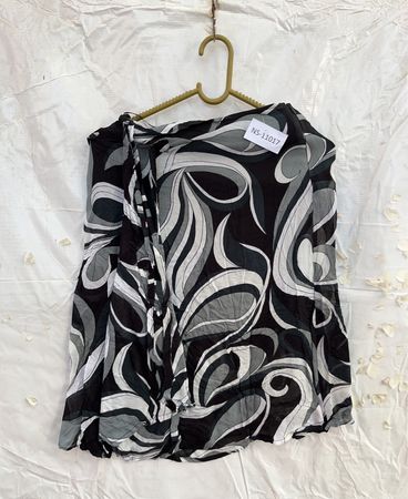 Blouse with Black and White Swirl Pattern