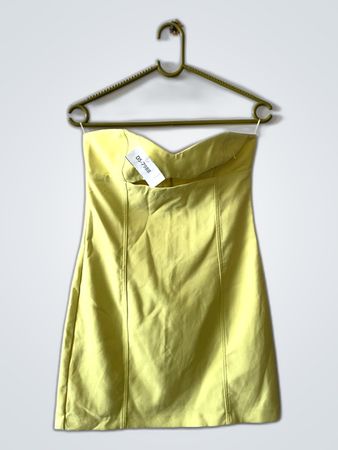 Yellow Dress